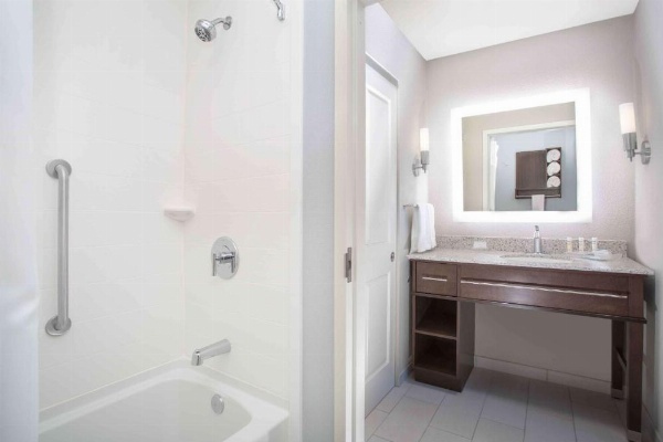 Homewood Suites by Hilton Las Vegas City Center image 29